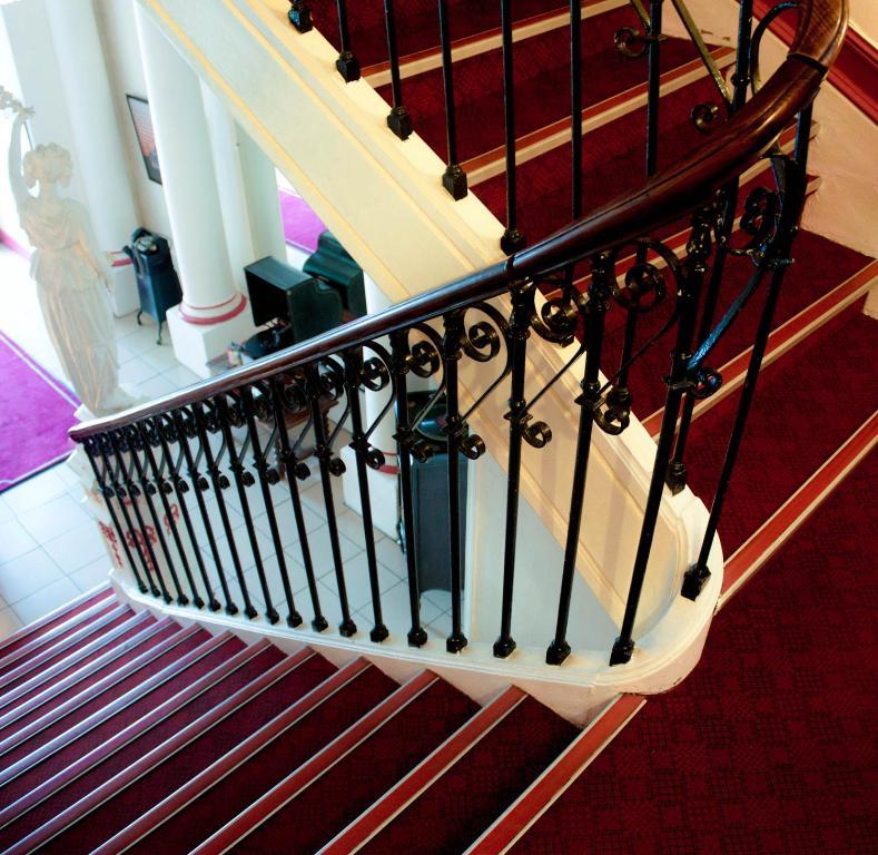 Hotel De La Paix Лимож Екстериор снимка